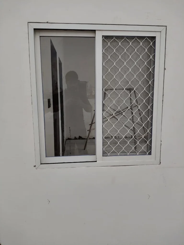 Domal Sliding Door